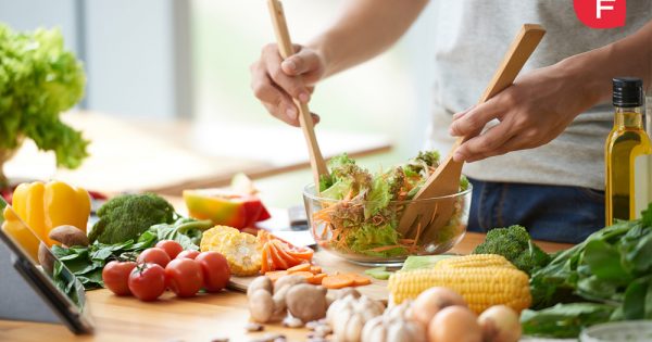 Guía para comer sano; los 5 consejos para iniciarte en la comida saludable